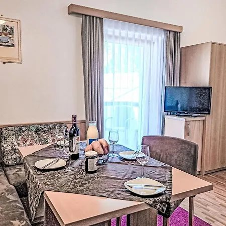 Rosa-1 By Interhome Appartement *