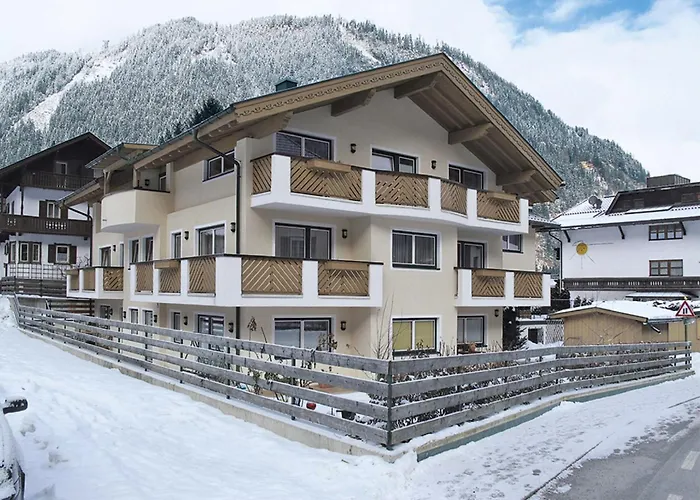 Rosa-1 By Interhome Apartamento Mayrhofen
